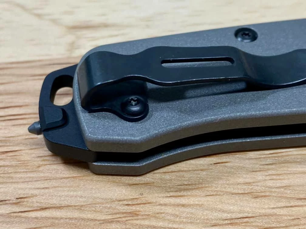 Promo 👍 Benchmade Semi-Custom Bailout Knife Titanium Handles (3.4" Gray) 🛒 9 Benchmade Semi-Custom Bailout Knife Titanium Handles (3.4" Gray)