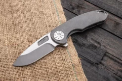 Outlet π CURTISS CUSTOM KNIVES Curtiss F3 Medium Flipper Knife 3.25" CTS-XHP Slicer Blade, Standard Titanium Handles - F3 Medium SL/FL π 11 CURTISS CUSTOM KNIVES Curtiss F3 Medium Flipper Knife 3.25