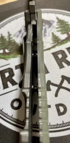 RICK HINDERER All Knife Brands Hinderer Eklipse Harpoon Spanto Knife Working Finish Blue/Translucent Green G10 3.5