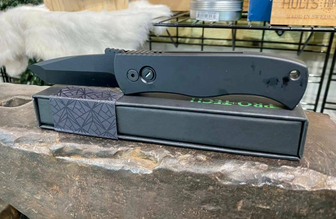 Hot Sale π PROTECH KNIVES All Knife Brands Pro-Tech Emerson E7T Operator Tritium Button Tanto Knife (3.25" Black) π 5 PROTECH KNIVES All Knife Brands Pro-Tech Emerson E7T Operator Tritium Button Tanto Knife (3.25" Black)